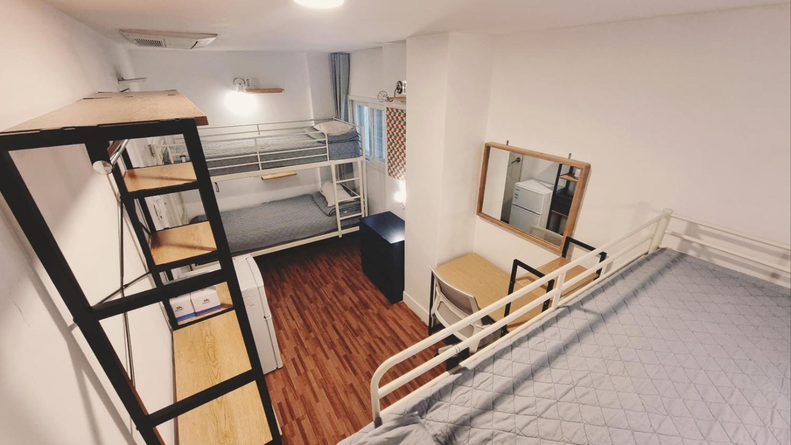 Blue Boat Hostel Myeongdong Сеул Экстерьер фото