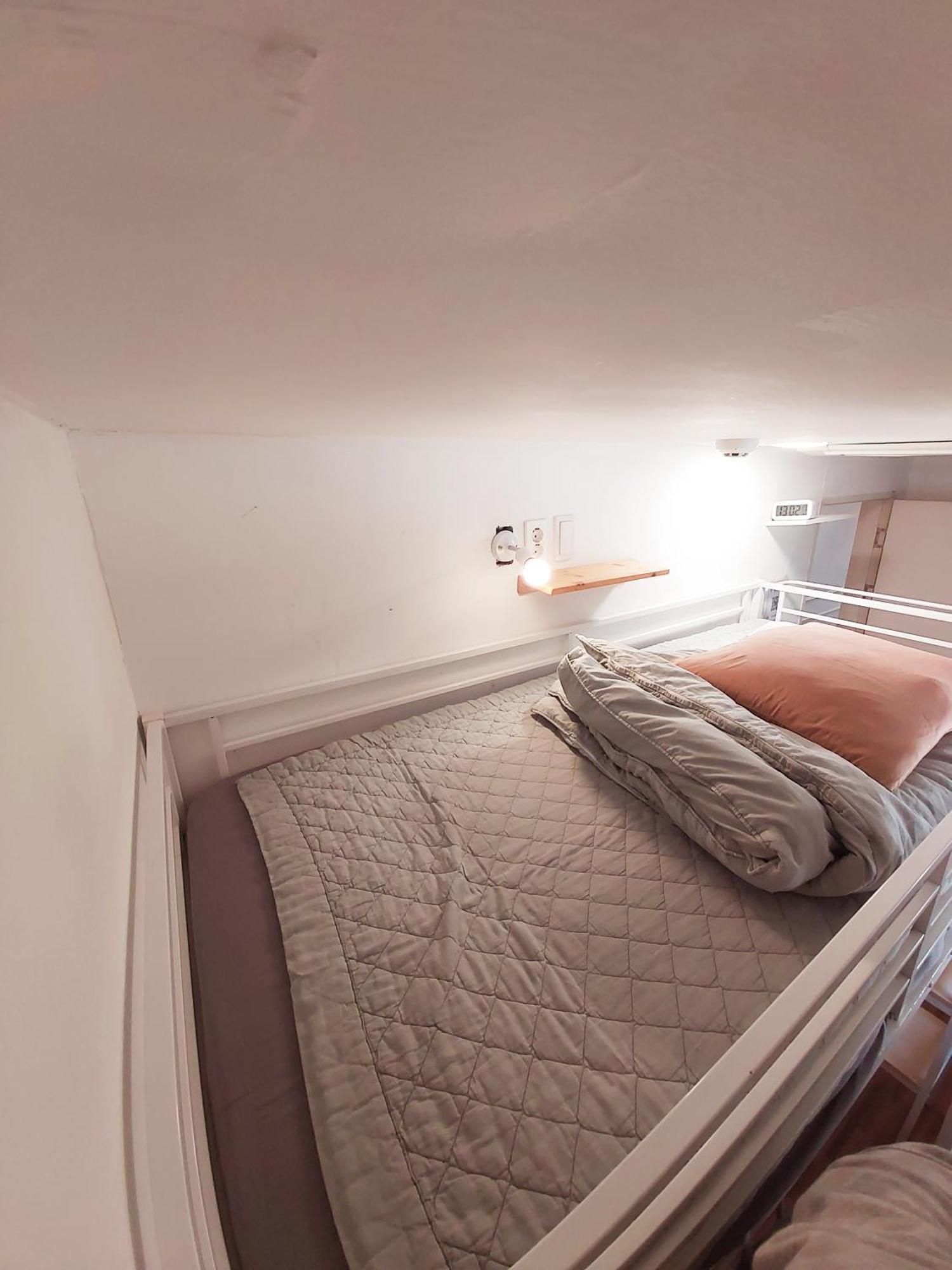 Blue Boat Hostel Myeongdong Сеул Экстерьер фото
